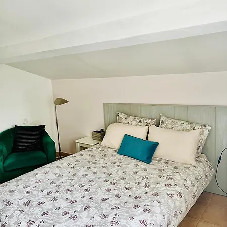 Mas Saint-Ange Bed & Breakfast Lunel  Room photo