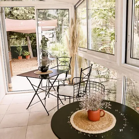 Mas Saint-Ange Bed & Breakfast Lunel  Exterior photo
